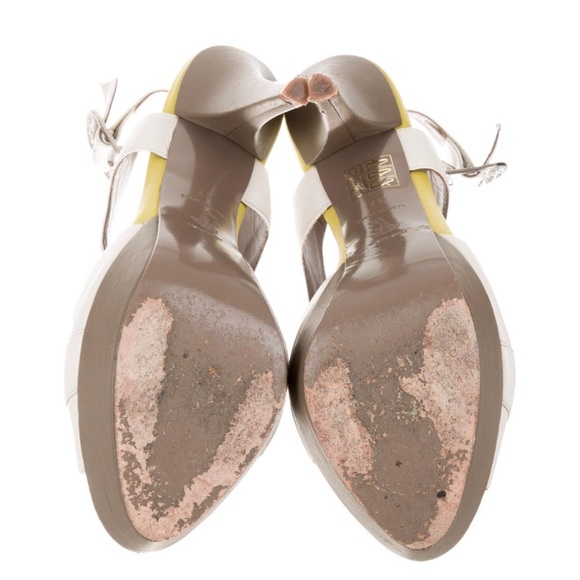 Versace Ivory & Taupe at-strap platform sandals 👡 - Picture 7 of 8